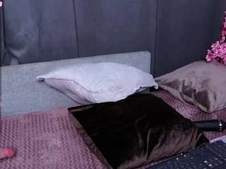 gothxraven Live Webcam on CamSoda