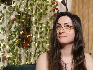 naughtyhomemade17's CamSoda show and profile