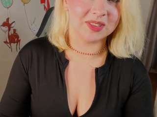 nikadreem Live Webcam on CamSoda