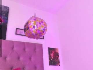 Eily-wish live cam preview