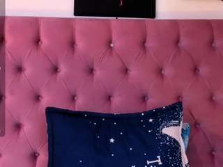 Eily-wish live cam preview