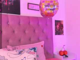 Eily-wish live cam preview