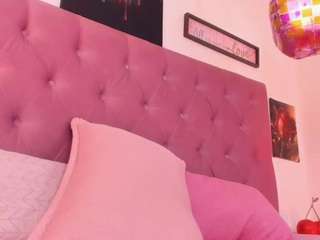 Eily-wish live cam preview