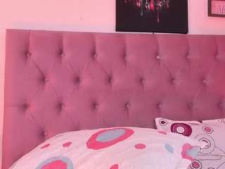 Eily-wish live cam preview