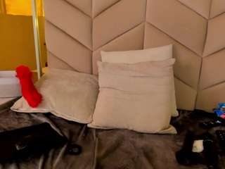 ElaSalvatore live webcam show