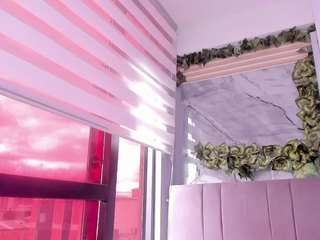 gabymansonn's CamSoda show and profile