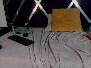  luzenaasm chat room