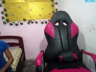  paola-21 chat room