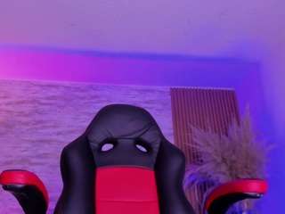 violet-lawrence Modèle Webcam Profil