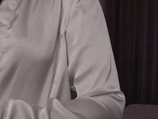 viviennelove19 webcam model