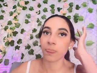 celeste-moonxx Live Webcam on CamSoda