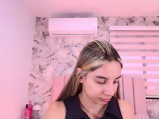 celeste-moonxx webcam