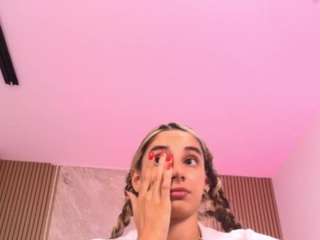 celeste-moonxx webcam