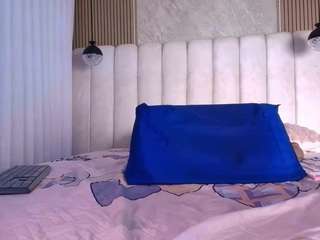 celeste-moonxx Sex Cam Show