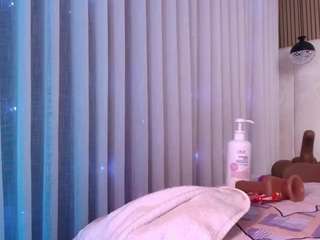 celeste-moonxx live webcam show