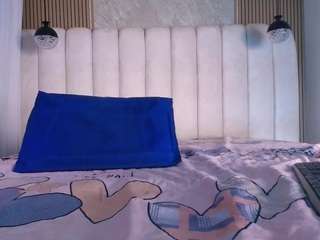 celeste-moonxx live webcam show