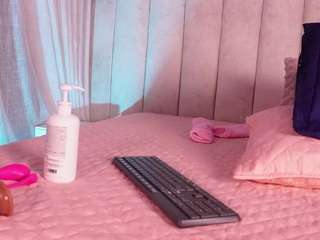 celeste-moonxx live cam preview