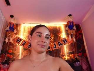 celeste-moonxx live cam preview