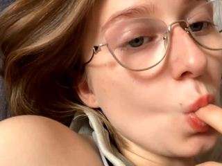  kattie-big-boo chat room