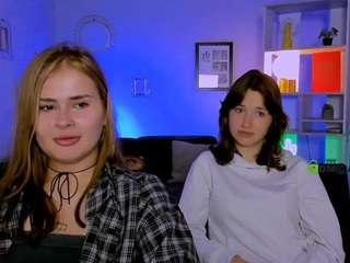 lola-sun12 Live Webcam on CamSoda