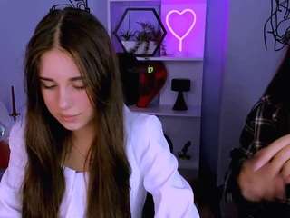  lola-sun12 chat room