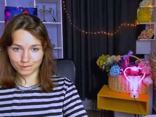  lola-sun12 chat room