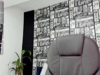  miamorelli chat room
