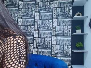 miamorelli Live Webcam on CamSoda
