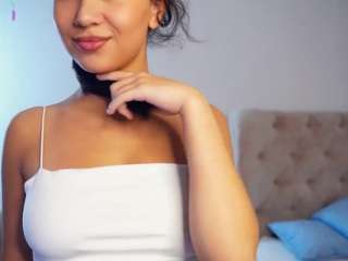 myriammarjan Live Webcam on CamSoda