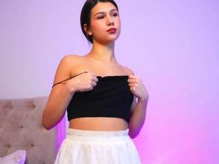 myriammarjan Live Webcam on CamSoda