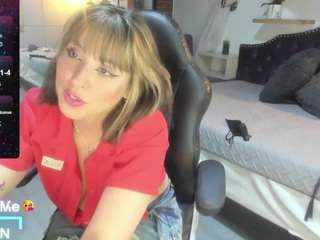 saarah08's CamSoda show and profile