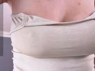 sonia-jones Live Webcam on CamSoda