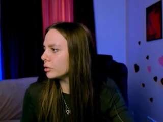 tessa-hit
