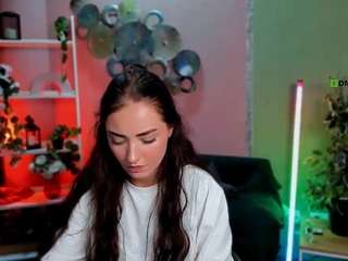  adalina-summer chat room