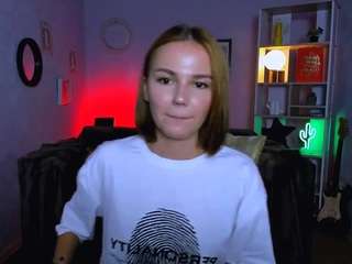 adalina-summer webcam