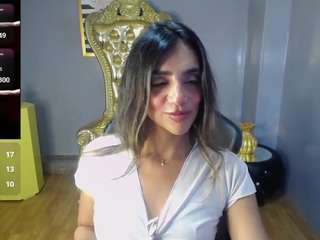 Agatha-Brooks-T