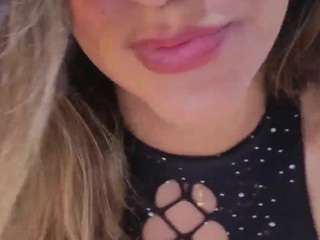 agatha-brooks-t webcam