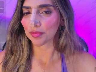 agatha-brooks-t live webcam show