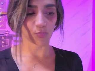agatha-brooks-t