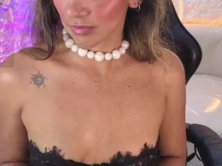 Agatha-Brooks-T live cam preview
