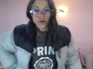 alexa-olmos-a