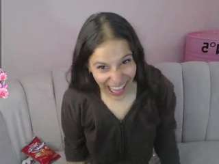 alexa-olmos-a