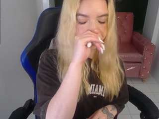 alina-lee-t