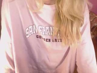 alina-lee-t webcam