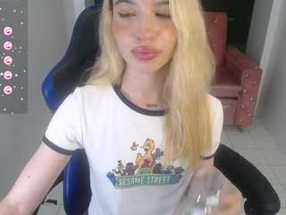 alina-lee-t Live Webcam on CamSoda