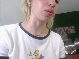 alina-lee-t