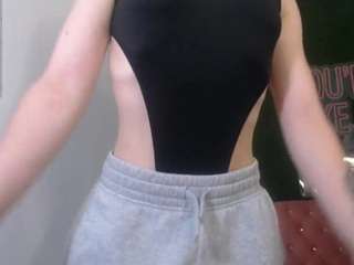Alina-Lee-T