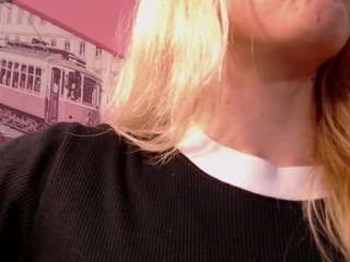 Alina-Lee-T