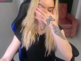  alina-lee-t chat room