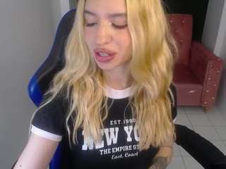 alina-lee-t